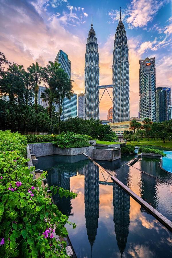 Summer Suite At Kuala Lumpur Klcc By Tengku Homestay Exterior foto